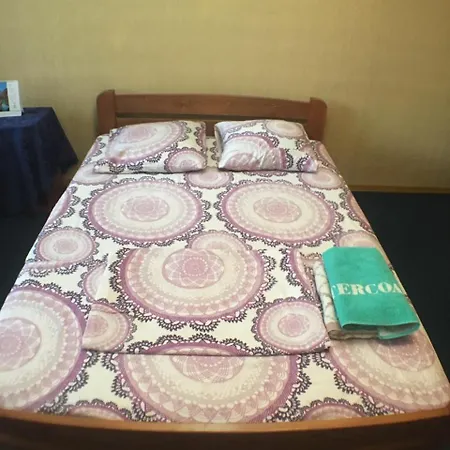 Appartement On Peremohy Ave 17